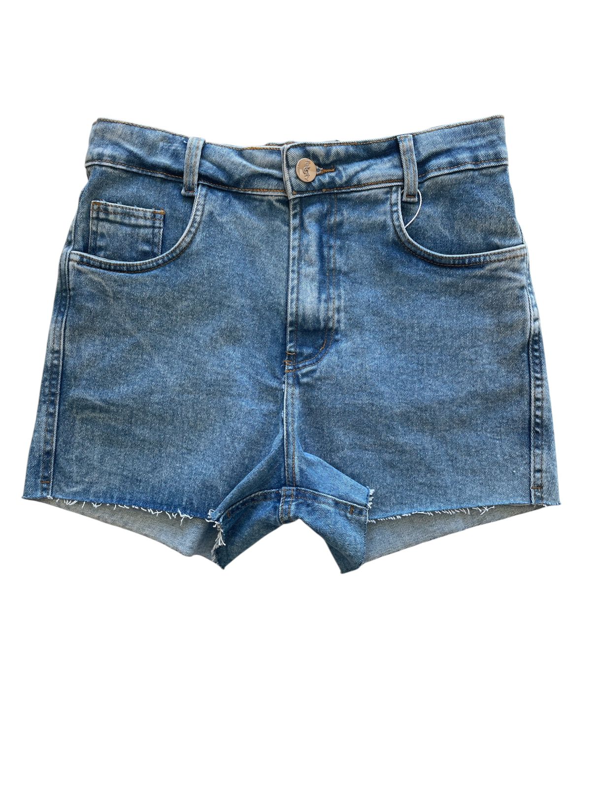 Short Jeans Básico Barra Desfiada
