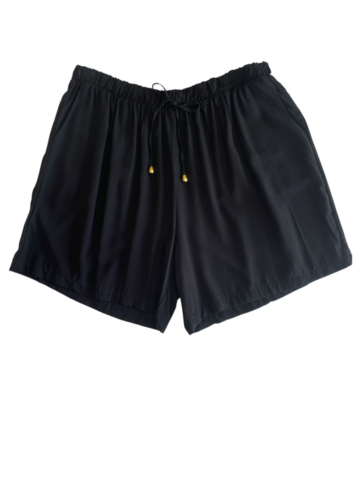 Short Preto Básico