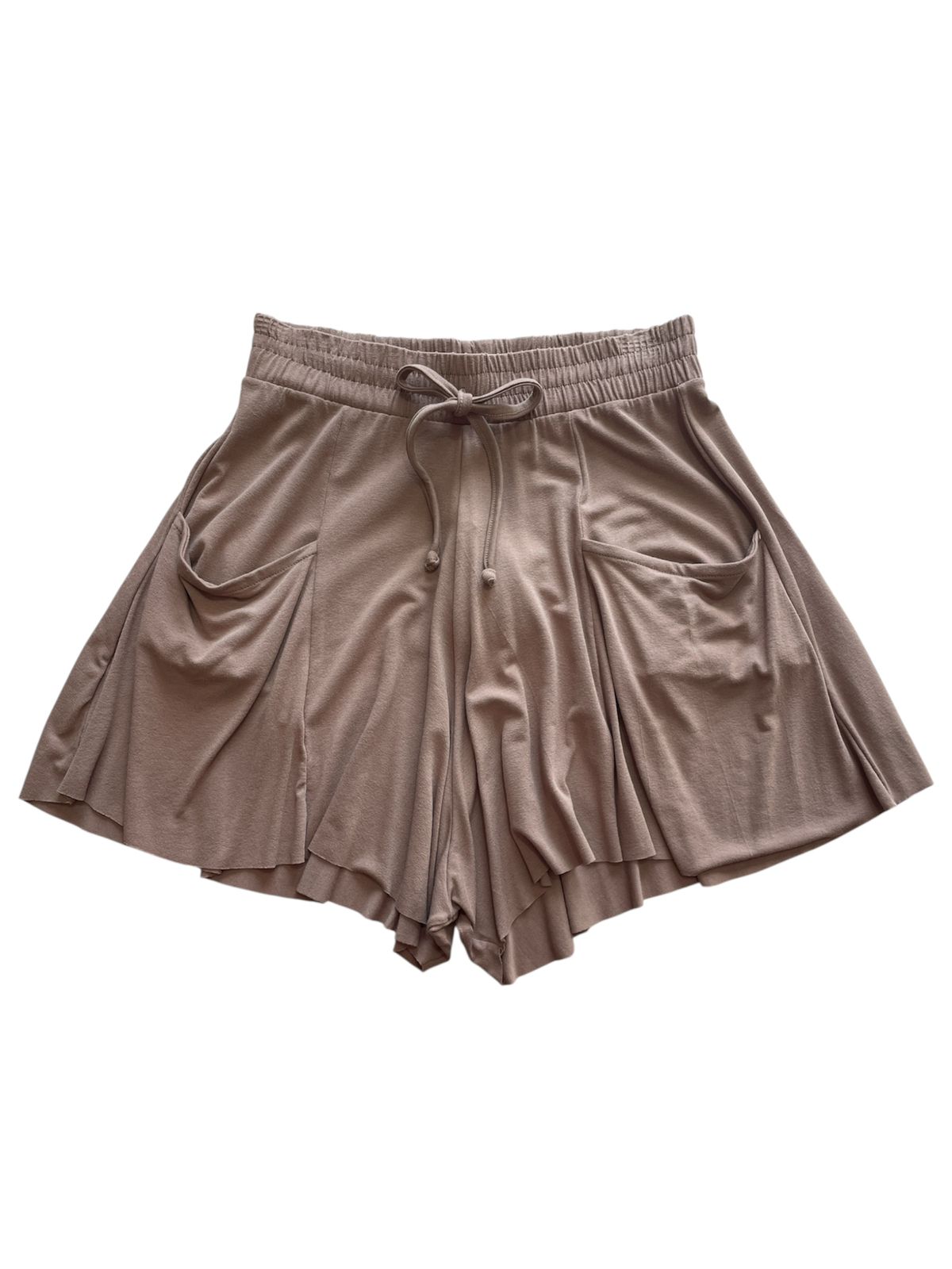 Shorts Soltinho com Bolsos Laterais